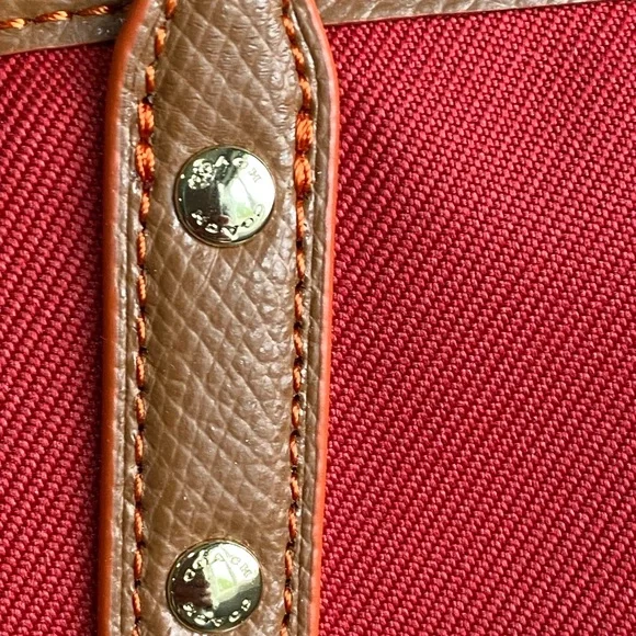 Coach NWT Sawyer Canvas Large Tote Bag Classic Red Turnlock - Picture 6 of 17